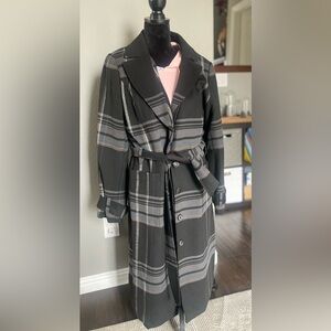White House Black Market Plaid Belted Women's Coat size xl